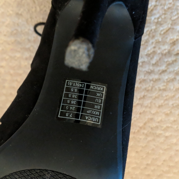 Forever 21 heels - Picture 2 of 4